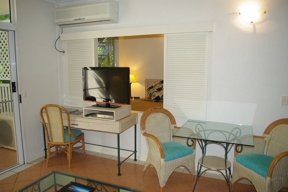 Palm Cove Tropic Apartments Экстерьер фото